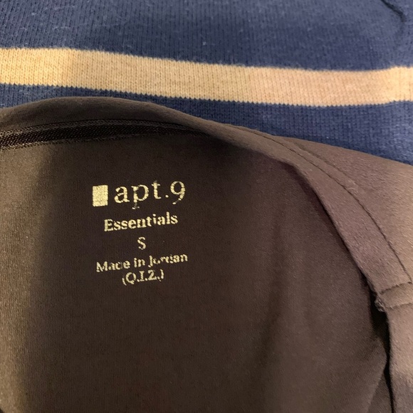 Apt 9 Stretchy Chocolate Brown Stretch T-Shirt- Small - Picture 5 of 6